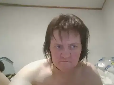 Snapshot of BBWLADY71 chatting on 02/14/25, 05:41 BBWLADY71 online show from 02/14/25, 05:41