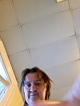 Snapshot of BBWLADY71 chatting on 02/12/26, 10:05 BBWLADY71 online show from 02/12/26, 10:05