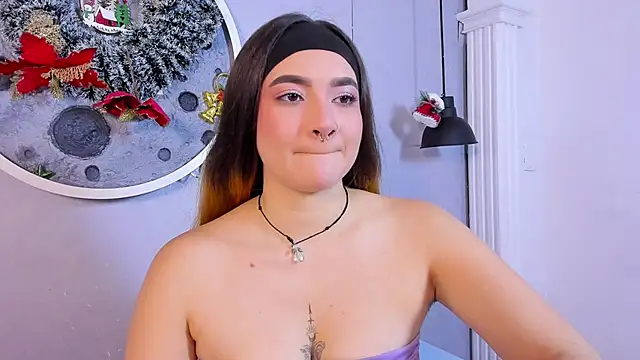 Shanntal  online show from 12/18/25, 07:53