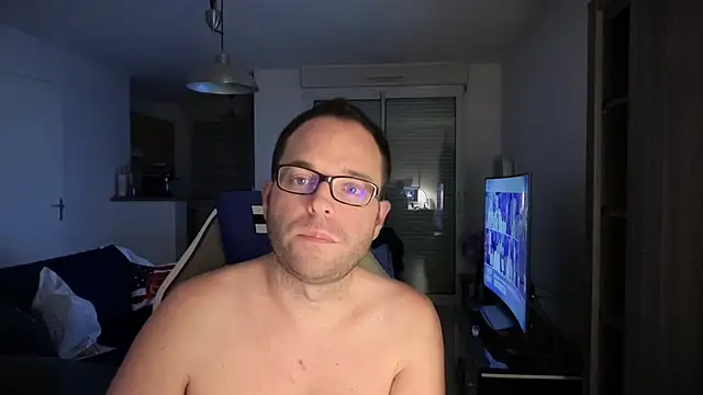 Funnyjul31 online show from 02/06/25, 07:07