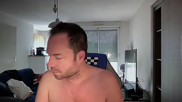 Funnyjul31 online show from 02/07/25, 11:01