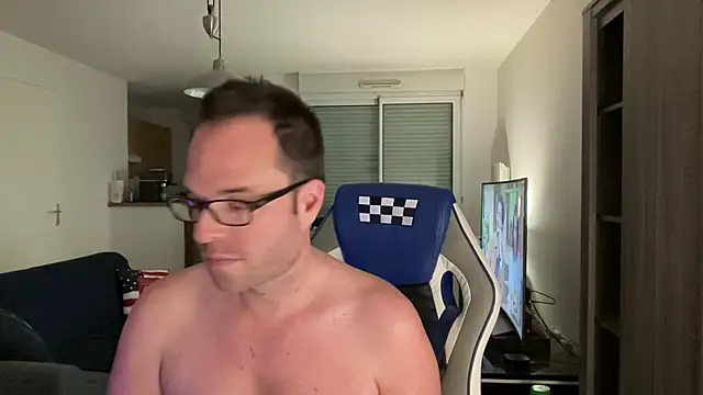 Funnyjul31 online show from 02/08/25, 06:12