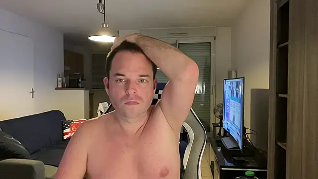 Funnyjul31 online show from 02/10/25, 08:00