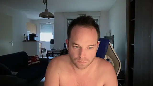 Funnyjul31 online show from 02/12/25, 04:33