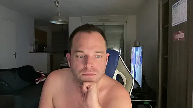 Funnyjul31 online show from 03/08/25, 07:09