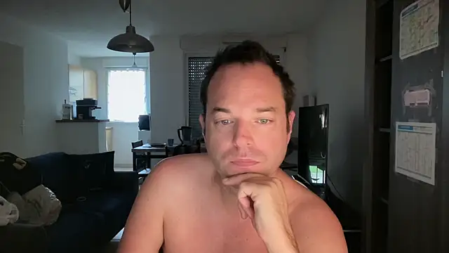 Funnyjul31 online show from 11/24/25, 11:10