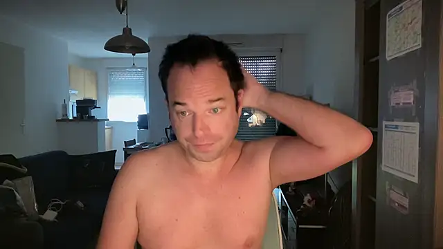 Funnyjul31 online show from 11/28/25, 11:13