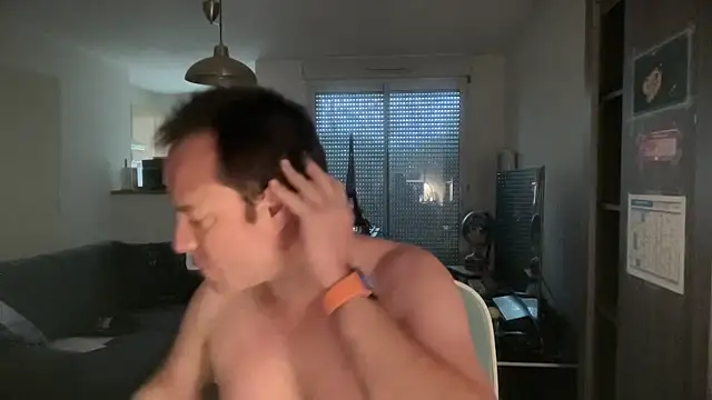 Funnyjul31 online show from 03/31/26, 11:21