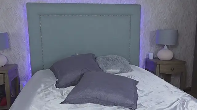 Snapshot of MillaBlis chatting on 01/30/25, 03:40 MillaBlis online show from 01/30/25, 03:40