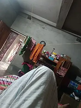 Snapshot of birds0641 chatting on 11/01/25, 09:00 birds0641 online show from 11/01/25, 09:00