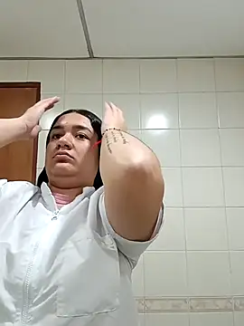 Snapshot of kelmont chatting on 10/30/25, 05:13 kelmont online show from 10/30/25, 05:13