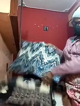 runi31 online show from 12/22/25, 05:54