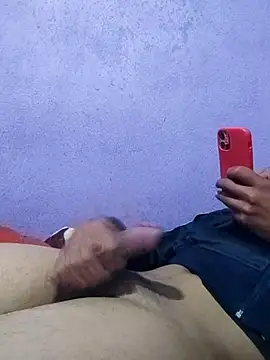 Snapshot of EduardoEspinoza12 chatting on 02/23/25, 05:18 EduardoEspinoza12 online show from 02/23/25, 05:18