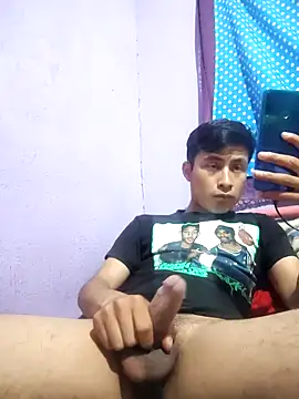 Snapshot of EduardoEspinoza12 chatting on 09/29/25, 06:18 EduardoEspinoza12 online show from 09/29/25, 06:18