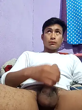 Snapshot of EduardoEspinoza12 chatting on 10/14/25, 04:57 EduardoEspinoza12 online show from 10/14/25, 04:57