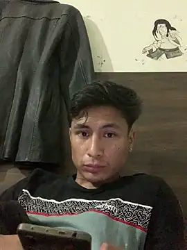 EduardoEspinoza12 online show from 05/11/26, 08:42