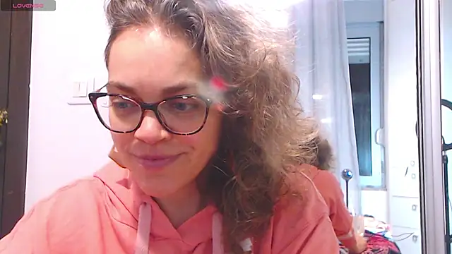 Ju-Hot online show from 01/21/25, 05:20