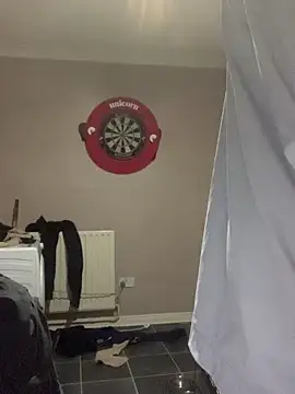 Snapshot of hunkiefend21 chatting on 02/26/25, 12:49 hunkiefend21 online show from 02/26/25, 12:49