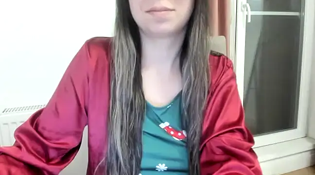 Snapshot of LadyLyanna chatting on 02/07/25, 04:14 LadyLyanna online show from 02/07/25, 04:14