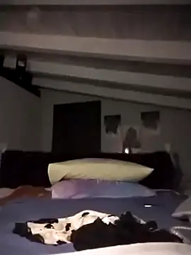 Snapshot of divinaerotica chatting on 12/02/25, 05:41 divinaerotica online show from 12/02/25, 05:41