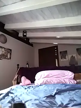 Snapshot of divinaerotica chatting on 02/06/26, 02:09 divinaerotica online show from 02/06/26, 02:09