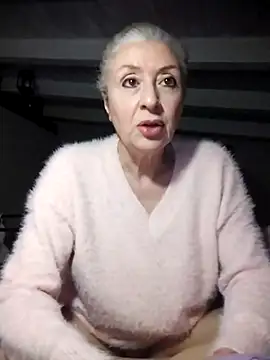 Snapshot of divinaerotica chatting on 02/27/26, 09:04 divinaerotica online show from 02/27/26, 09:04