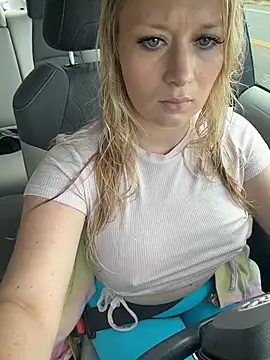 kcmo1010 online show from 10/28/25, 09:28