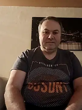 Pourleplasirs online show from 02/15/25, 01:31