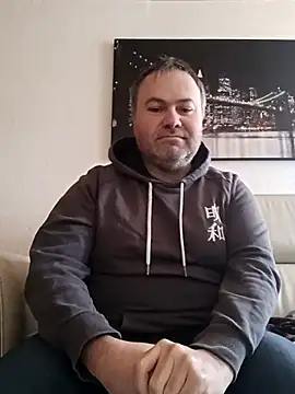 Pourleplasirs online show from 02/21/25, 12:39