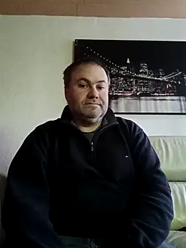 Pourleplasirs online show from 03/01/25, 05:27