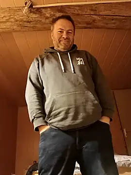 Pourleplasirs online show from 03/06/25, 11:53