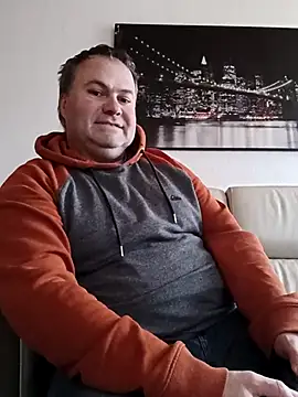 Pourleplasirs online show from 03/09/25, 03:27