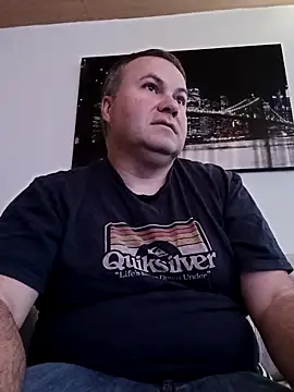 Pourleplasirs online show from 11/11/25, 01:11