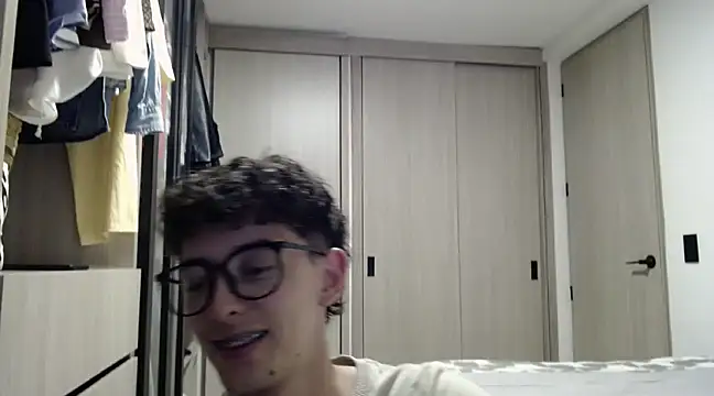 miketwink online show from 03/15/25, 12:58