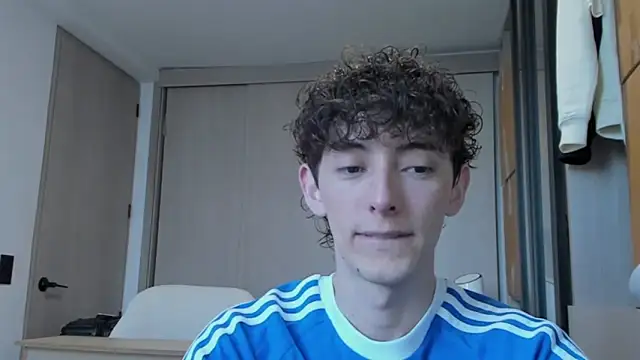 miketwink online show from 09/23/25, 10:02