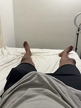 jhonnes  online show from 02/25/25, 04:14