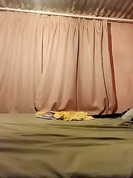 nee2526 online show from 10/26/25, 09:31