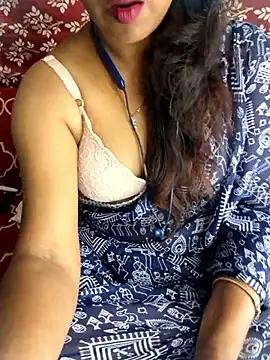 Cute Jiyaa online show from 04/12/26, 05:40