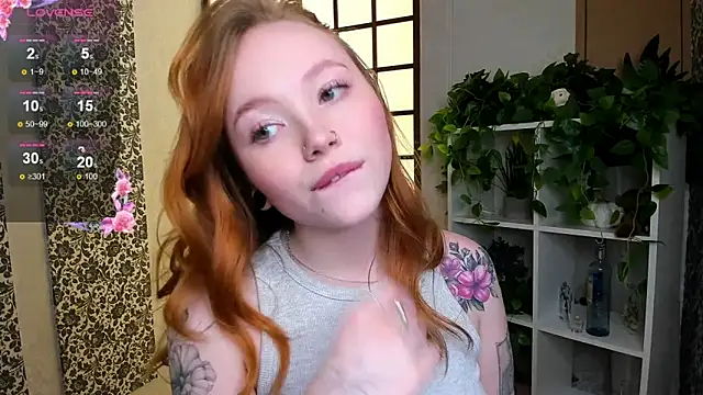 Maya Light online show from 02/15/25, 04:47