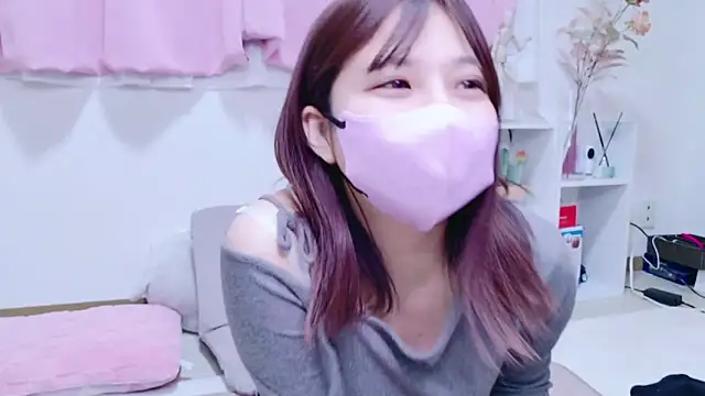 RUKA o0 0o  online show from 02/06/25, 04:47