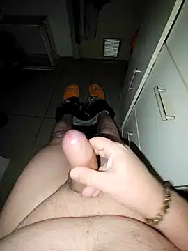 Usame como quieras online show from 11/26/25, 04:02