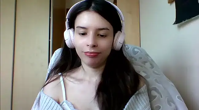 LariceSexy online show from 03/11/25, 01:34