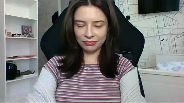 LariceSexy online show from 11/26/25, 01:12