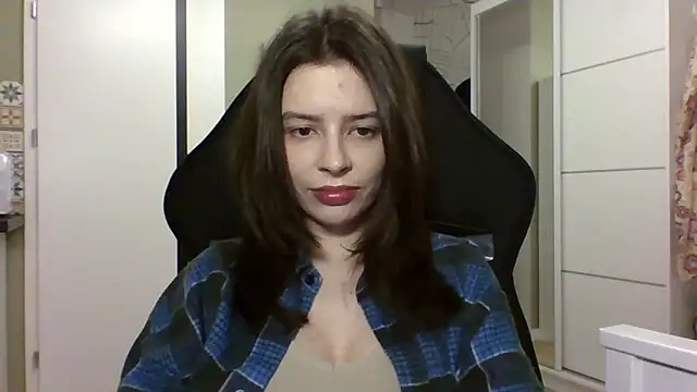 LariceSexy online show from 12/20/25, 07:10