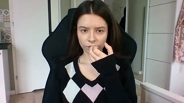 LariceSexy online show from 04/08/26, 12:05