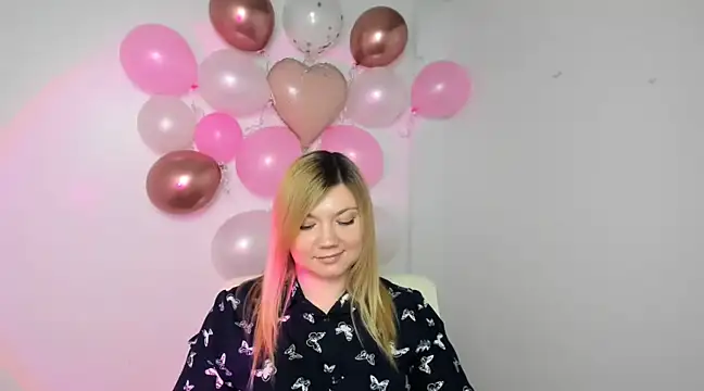 Lola moree online show from 02/14/25, 03:26