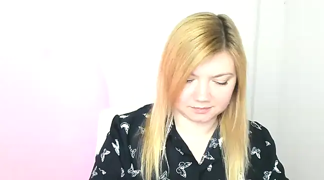 Lola moree online show from 03/12/25, 12:57