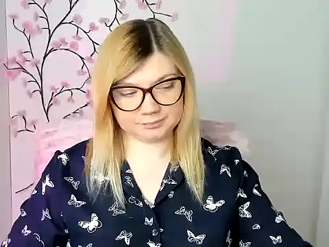 Lola moree online show from 04/01/26, 11:33