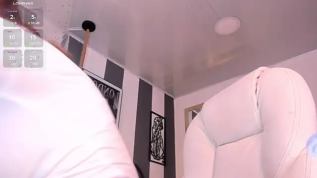 Salome  evans online show from 02/18/25, 01:33