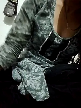 saaniya online show from 09/16/25, 06:20